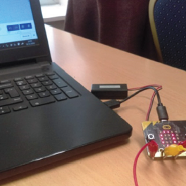 Electrical circuit using crocodile clips, a Micro:bit and an LED light